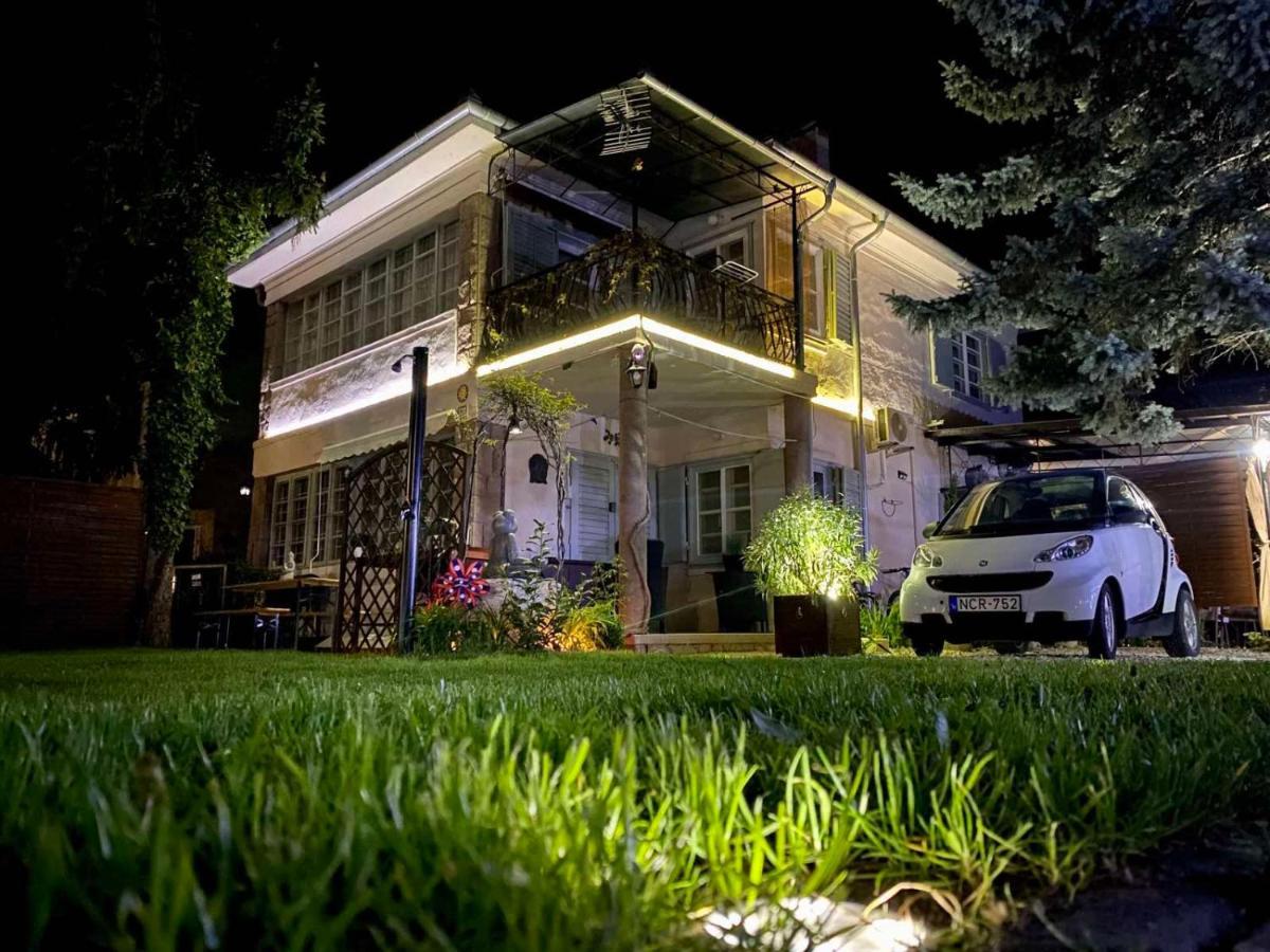 Garden Budha Relax Apartman, Parking, Bbq, Terrace ชิโอฟก ภายนอก รูปภาพ
